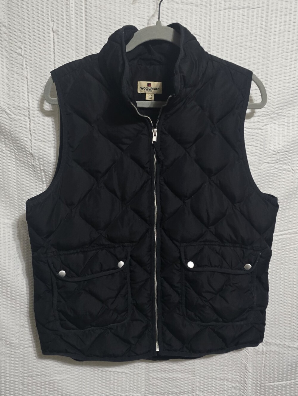 Woolrich Black Quilted Puffer Vest with Snap Pockets